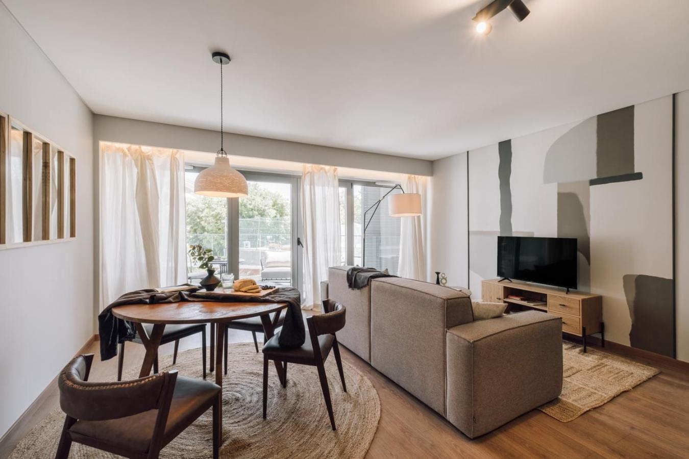Apartamento Olot - 2 Bedroom, Terrace And Parking In Alcantara Lisboa